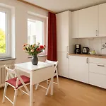 Apartment Quiet&modern Near Tram&river Lech *