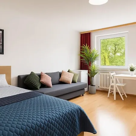 Quiet & Modern Near Tram & River Lech Διαμέρισμα *