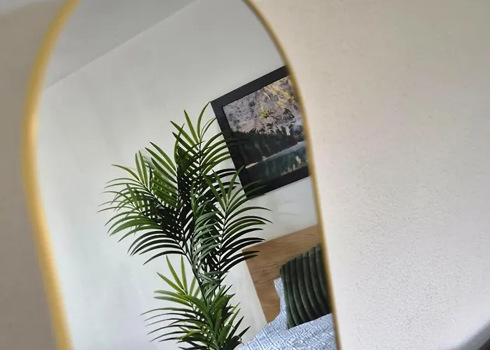 Quiet & Modern Near Tram & River Lech Aψβούργη